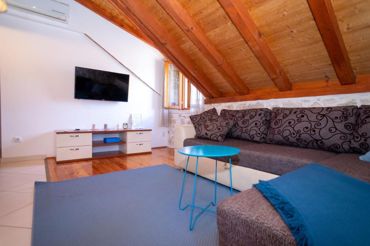 Stone House Marino Villa Trogir Bagian luar foto