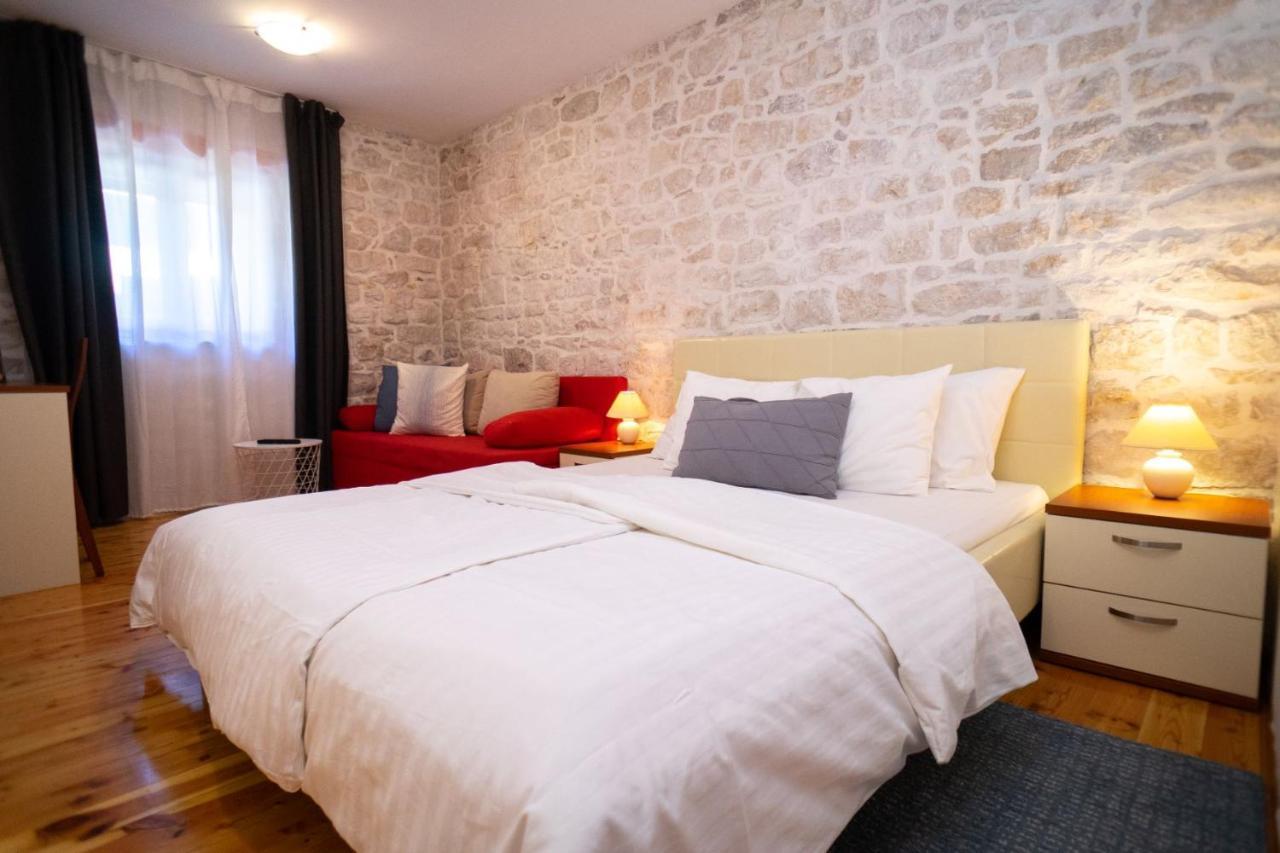 Stone House Marino Villa Trogir Bagian luar foto